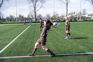 Bild 212 - wBJ Turnier HSV - St. Pauli - B.Moenchengladbach - Alst.Langenhorn